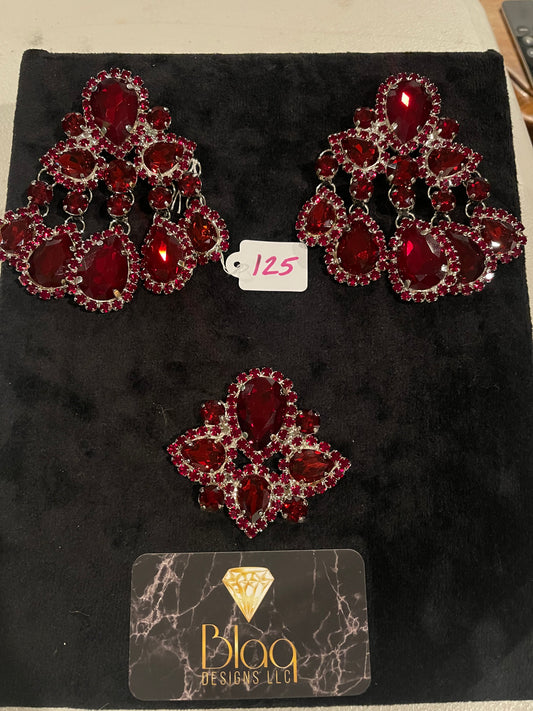 Siam dangle buttons