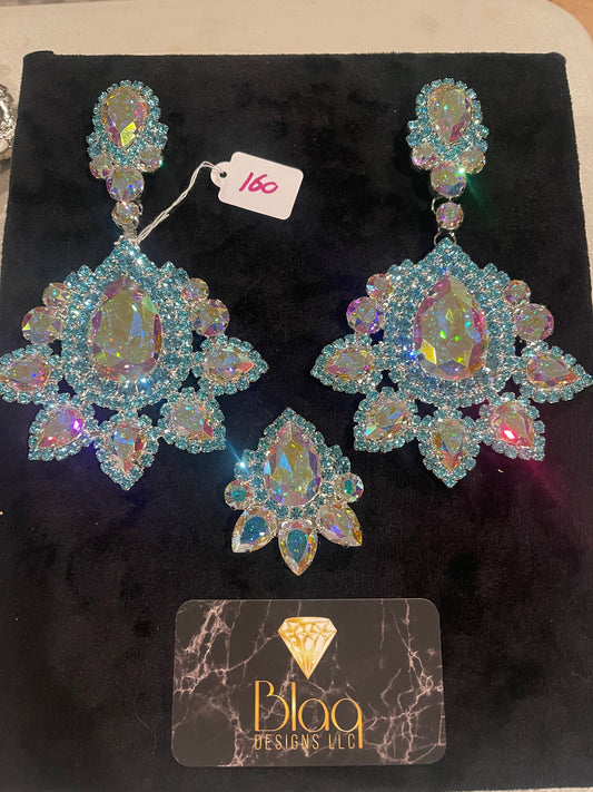 Aqua and Crystal ab