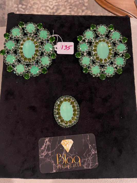 Pacific opal, olivine and erinite