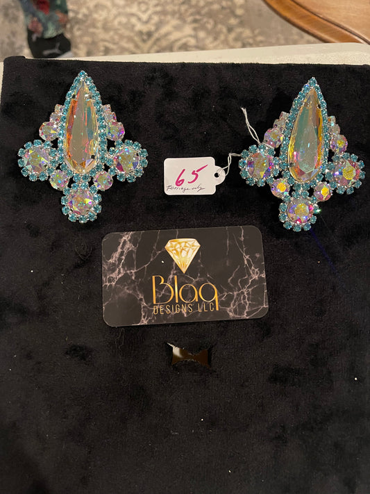 Aqua and Crystal ab