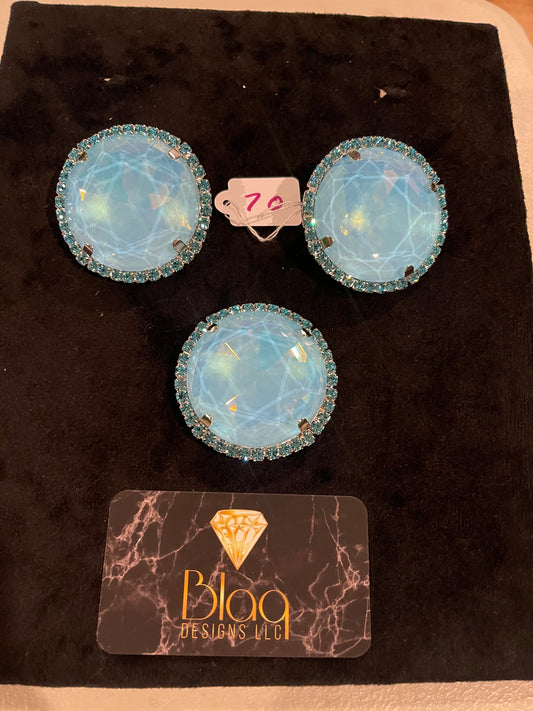 Lt blue button set