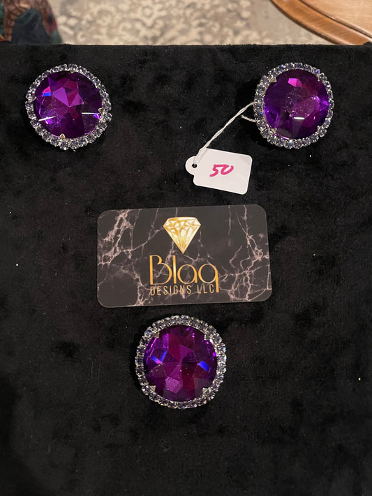Purple and tanzanite button set
